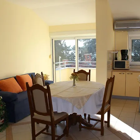 Affittacamere Diklo Rooms-adults Only Zara