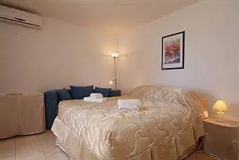 Affittacamere Diklo Rooms-adults Only Zara