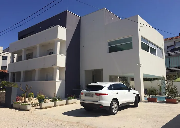 Diklo Rooms-adults Only 4* 자다르