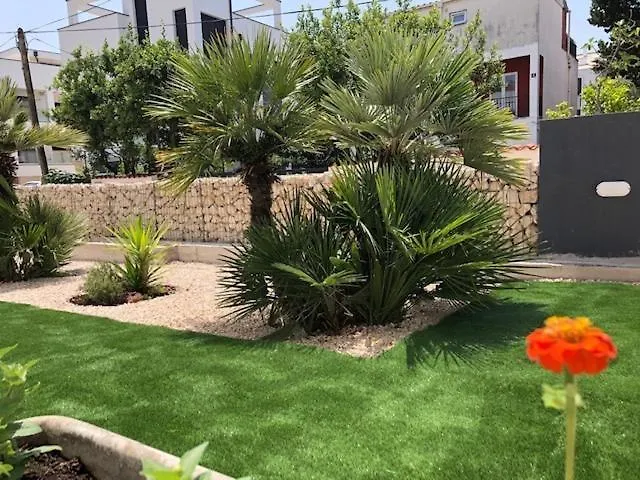 게스트하우스 Diklo Rooms-adults Only