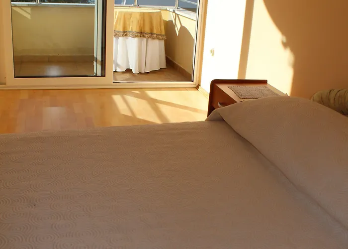 게스트하우스 Diklo Rooms-adults Only 자다르